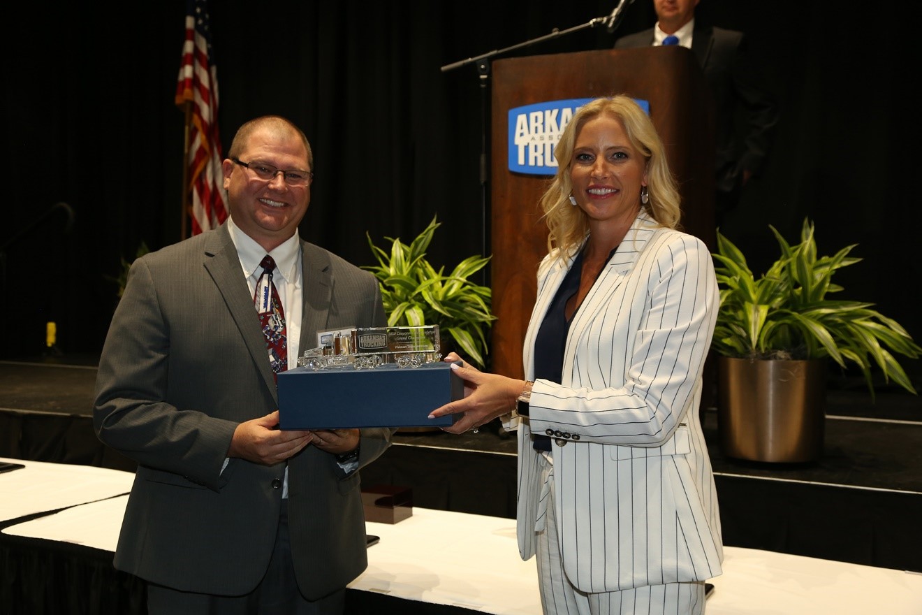 Walmart Transportation’s Cody Cannon accepts ATA’s Corporate Fleet Safety Grand Champion Award 